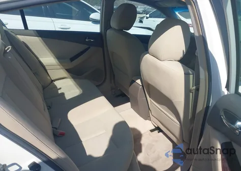 2010 Nissan Altima 3.5 Sr from USA, damaged, VIN 1N4BL2AP5AC182419